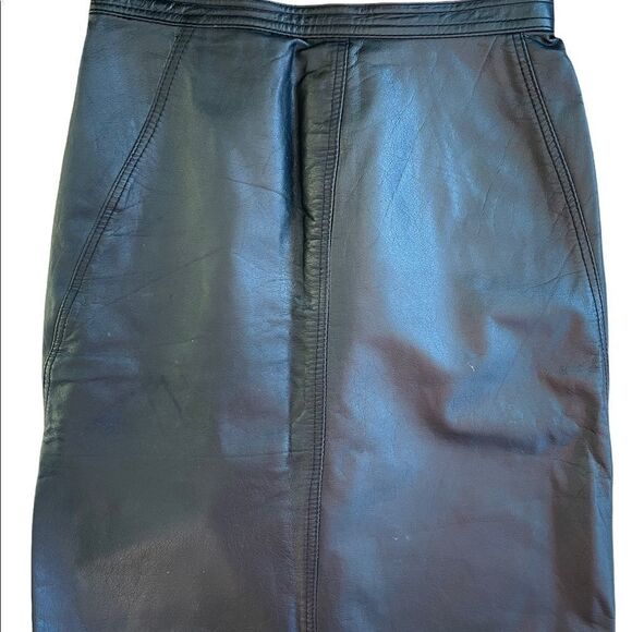 Tarazzia black lined leather pencil skirt, size 7/8 - Picture 1 of 5